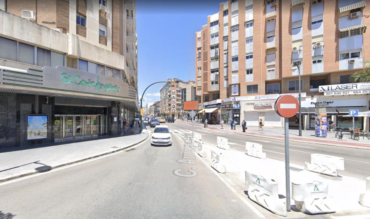 Holidays2Malaga 2 Bedroom Armengual De La Mota Close Shopping Center Dış mekan fotoğraf